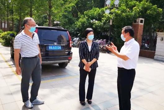郝莉笑副厅长督导检查高考无线电安全保障工作