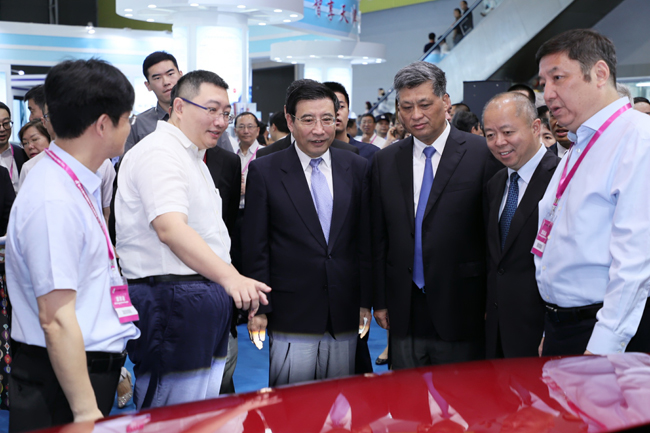 第十六届中国国际中小企业博览会在广州开幕